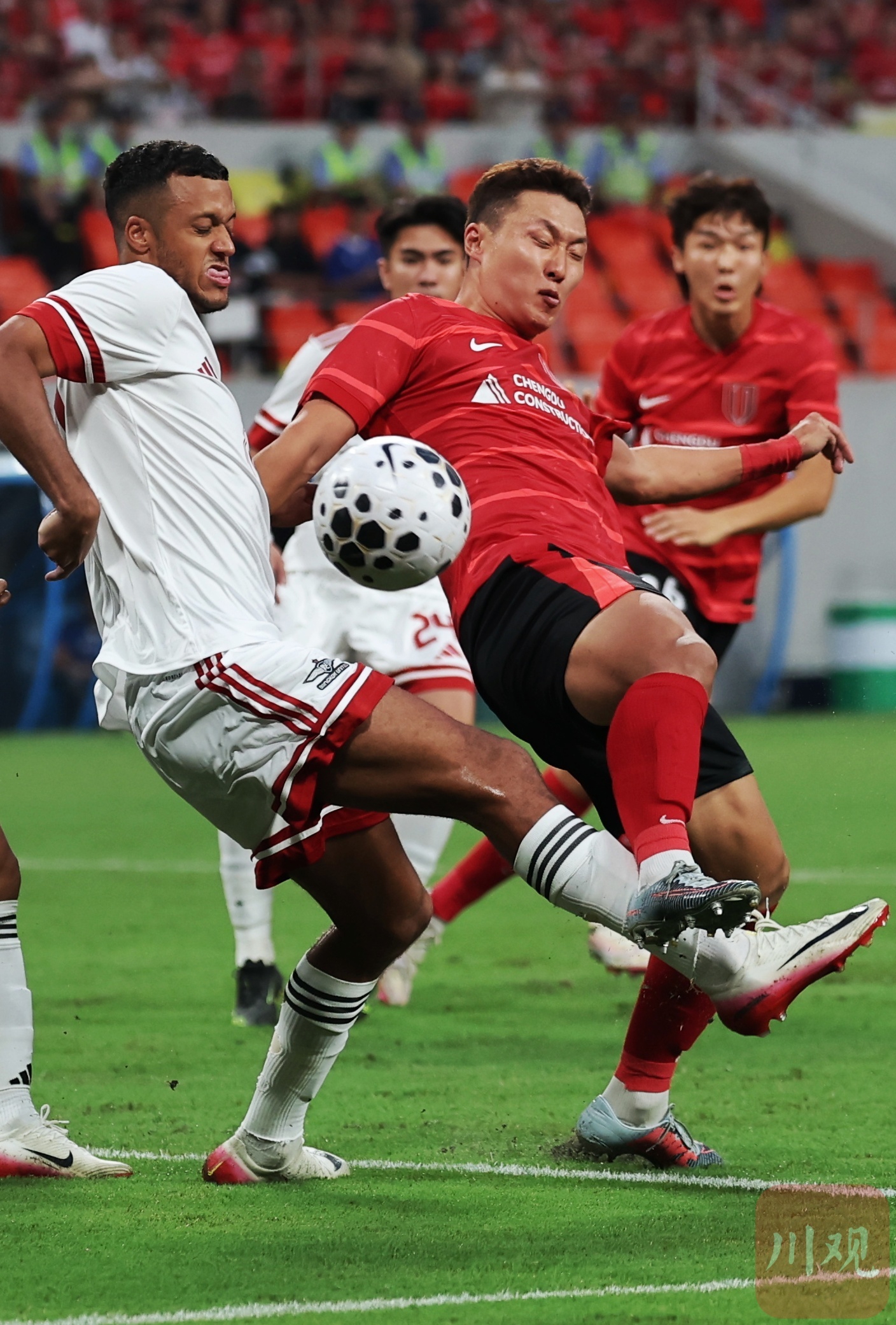 关于曼城迎亚冠关键赛，今晚篮板制胜，话题不断，年轻球员得到机会的信息-九游体育官方网站